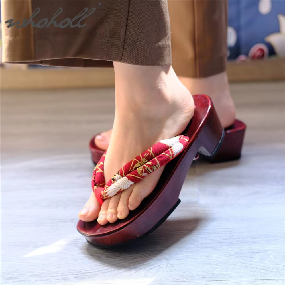 أحذية جيتا اليابانية للأنمي وا - مراجعة Geta Wooden Sandal وسعره