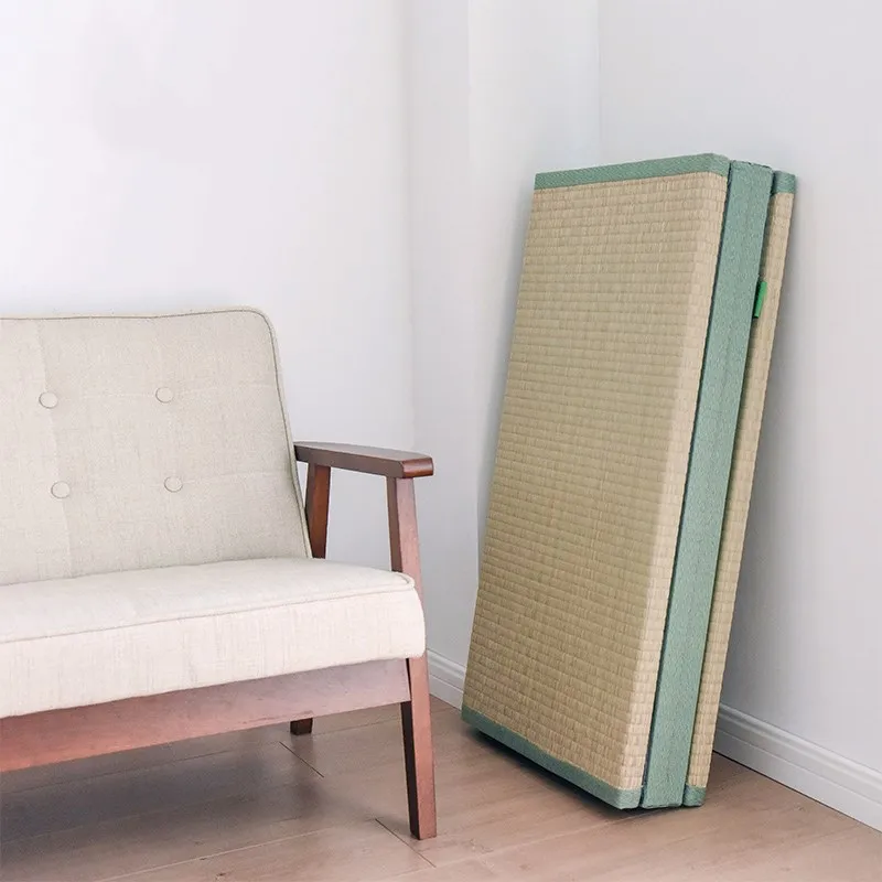 مرتبة نوم من حصير التاتامي قاب - مراجعة Tatami Mat Rush وسعره